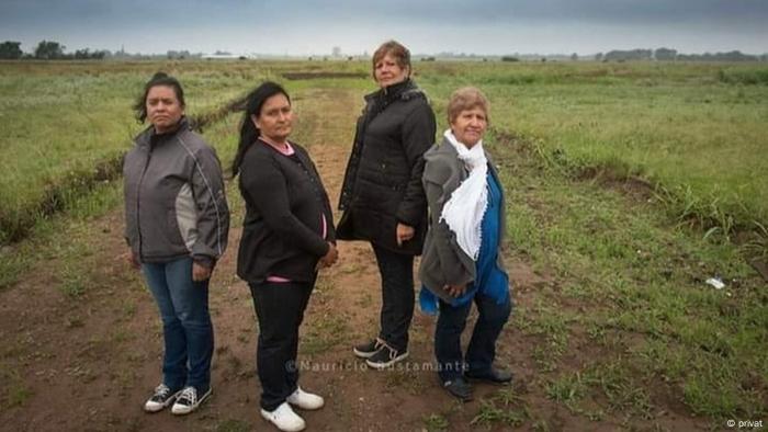 Argentina l Madres de Ituzaingó protestan contra plaguicidas utilizados en cultivo de soja