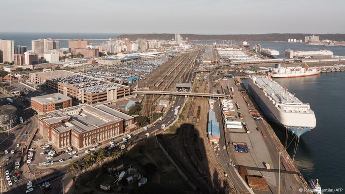 South Africa l Container port, Durban