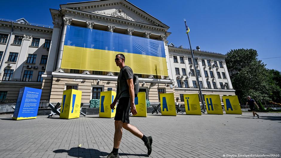 Seis países perdonan pagos de deuda a Ucrania hasta 2023 | El Mundo | DW - Vimarsana News