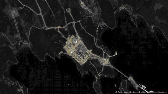 A satellite image from Copernicus Sentinel appears to show a gas flare in Portovaya, Russia. The plant is located near Russia’s border with Finland, northwest of St Petersburg. 