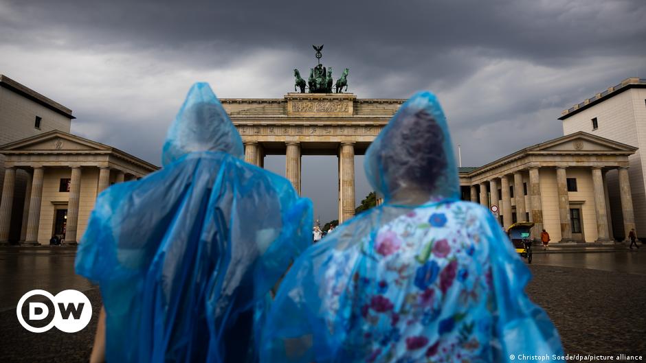 Deutschland: Starker Regen in Berlin, am Wochenende Stürme in den meisten Teilen des Landes erwartet |  Neuigkeiten |  DW