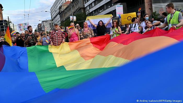 Serbien | Pride March in Belgrad