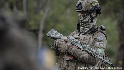 Sniper's Video Shows Serb Volunteers Training to Fight Ukraine