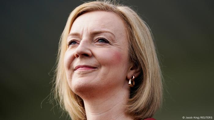 A maioria dos membros do Partido Conservador escolheram Liz Truss como sua nova líder