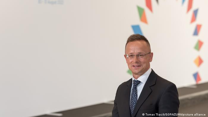 Tschechien, Prag | Ungarns Außenminister Peter Szijjarto beim Treffen der EU-Außenminister