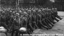 German troops parade through Warsaw, Poland. PK Hugo J.ger, September 1939. (Edisto Images) [Photo via Newscom] pubmilpics016041 (edisto collection)