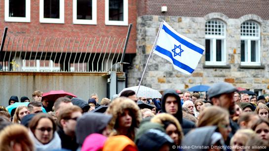 Jerman Terbitkan Strategi Melawan Antisemitisme – DW – 03.12.2022