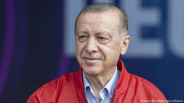 Турският президент Ердоган заяви, че санкциите, наложени от Запада на