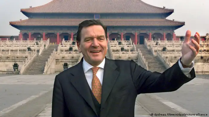 Kanzler Schröder besichtigt Verbotene Stadt in Peking China 