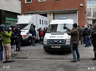 维基解密网创始人朱利安·阿桑奇周二被英国警方拘留