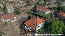 Щетите от тежките наводнения в Карловско. Вижте тези снимки.