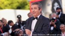 Ricardo Darin poses for photographers upon arrival at the premiere of the film 'Argentina, 85' during the 79th edition of the Venice Film Festival in Venice, Italy, Saturday, Sept. 3, 2022. (Photo by Vianney Le Caer/Invision/AP)