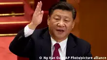 سعي شي جين بينغ لإحكام قبضته على الصين بولاية ثالثة