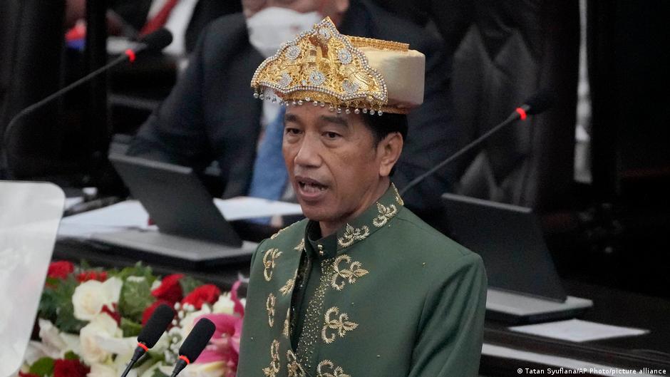 Jokowi, Putra Tulen Demokrasi dan Kontradiksinya – DW – 14.09.2022 - Vimarsana News