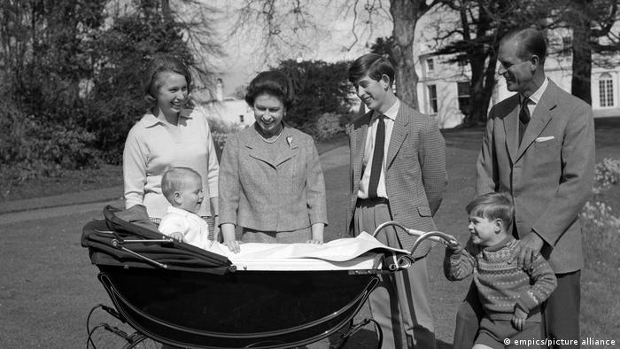 Queen Elizabeth II on her 39th birthday with her family