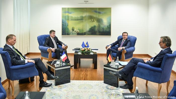 Kosovo | Pristina | neu ernannte Berater im Dialog zwischen Kosovo und Serbien