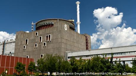 Операторът на АЕЦ Запорожие обмисля спирането на последния работещ реактор