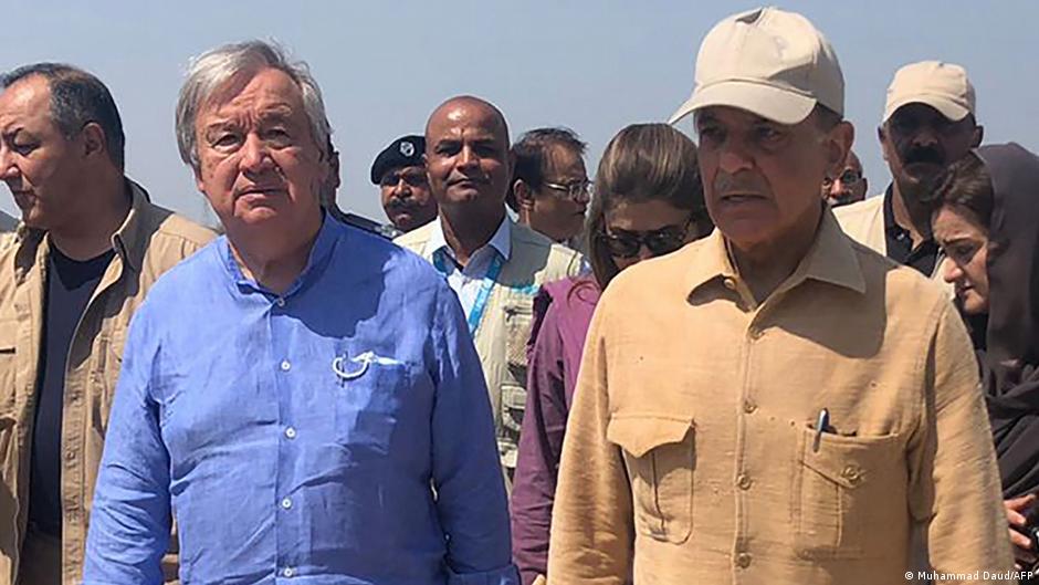 Pakistan floods: UN chief denounces ′climate carnage′ in hard-hit areas | News | DW - Vimarsana News