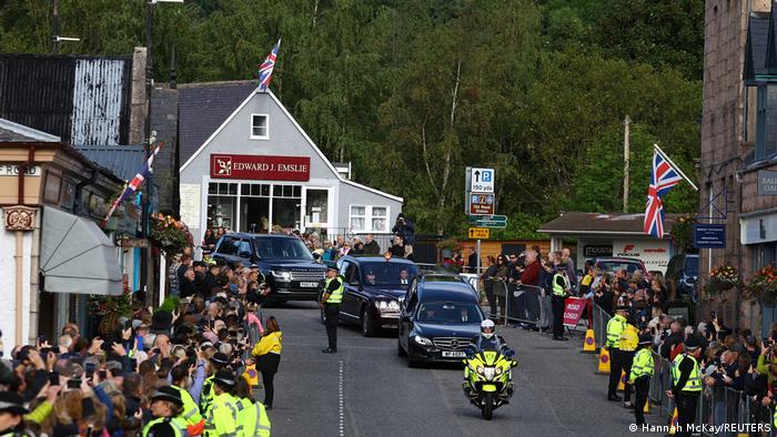 Überführung von Queen Elizabeth II Überführung von Queen Elizabeth II