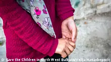 Three years after leaving Afghanistan with her parents and her four siblings, 13-years-old Ferhana* found herself alone with her mother in Bihac, a small town in Bosnia and Herzegovina. Photo by Velija Hasanbegovic, Save the Children