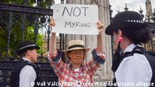 Not my King: Leiser Protest im trauernden Großbritannien