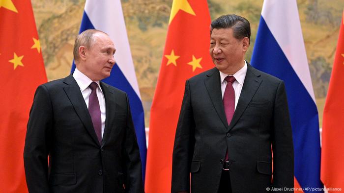 China Peking | Wladimir Putin und Xi Jinping Februar 2022