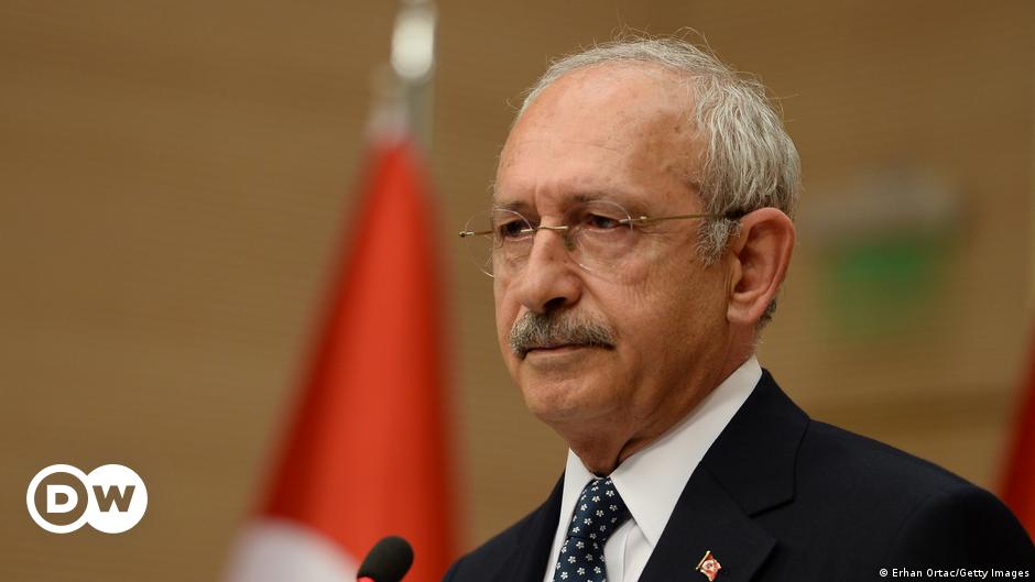 Опозицията номинира кандидат, който да предизвика Ердоган – DW – 6/03/2023