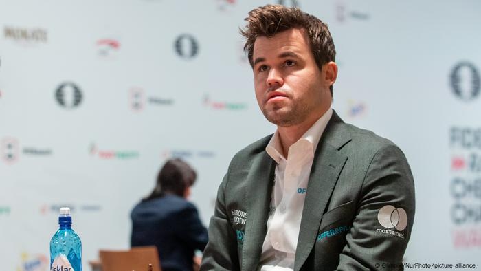 Desde que escribió su polémico tuit, Carlsen (foto) ha guardado silencio y no hay pruebas de las posibles trampas.