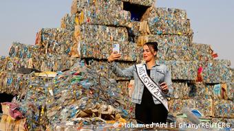 Ägypten | Weltgrößte Pyramide aus Plastikmüll Ägypten | Weltgrößte Pyramide aus Plastikmüll