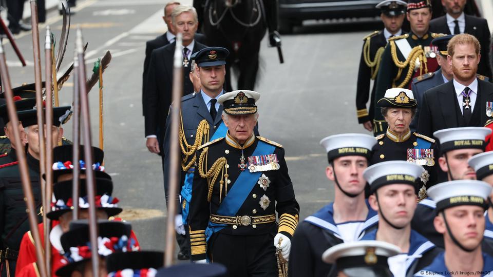 O adeus e o último legado de Elizabeth II - Omnes