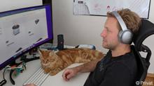 Alaksiej und Karyna, die aus Belarus nach Deutschland ausgereist sind und als IT-Fachkräfte in Berlin arbeiten