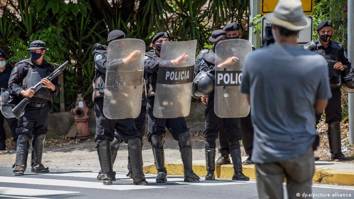El régimen de Daniel Ortega no ha explicado los motivos por los cuales ha negado el ingreso a muchos nicaragüenses a su propio país.