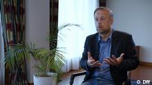 Videostill Interview Gerspräch mit Konstantin Sonin, ein russischer Wirtschaftler. Ort: Vilnus, 19 September 2022 