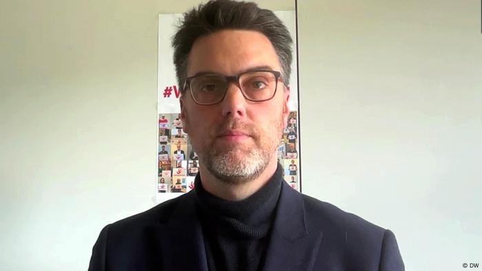 DW News Still | Robin Wagener 