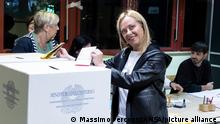 Leader of Italian far-right party Fratelli d'Italia (Brothers of Italy), Giorgia Meloni arrives to cast her vote at a polling station on September 25, 2022 in Rome, as the country is voting for the legislative election. - Italians on September 25 were voting in a pivotal legislative election, with the far right expected to lead the eurozone's third-largest economy for the first time since World War II. ANSA/MASSIMO PERCOSSI
