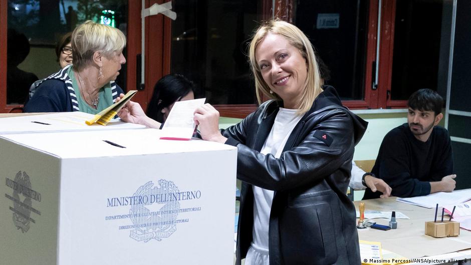 Italy election: Exit polls show right-wing alliance set to win — as it happened | News | DW - Vimarsana News