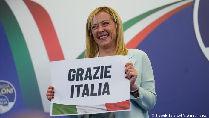 Wahl in Italien | Wahlabend in der FdI Parteizentrale 