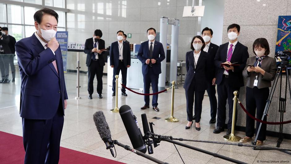 South Korea's president scolds media over UN hot mic gaffe
