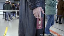 25.09.2022 *** Ivan, 23, of Russia waits in a queue to have his passport checked at the Vaalimaa border check point in Virolahti, Finland, on September 25, 2022. Ivan who arrived in Finland without a visa wants to apply for asylum. Jussi Nukari/Lehtikuva/via REUTERS ATTENTION EDITORS - THIS IMAGE WAS PROVIDED BY A THIRD PARTY. NO THIRD PARTY SALES. NOT FOR USE BY REUTERS THIRD PARTY DISTRIBUTORS. FINLAND OUT. NO COMMERCIAL OR EDITORIAL SALES IN FINLAND.