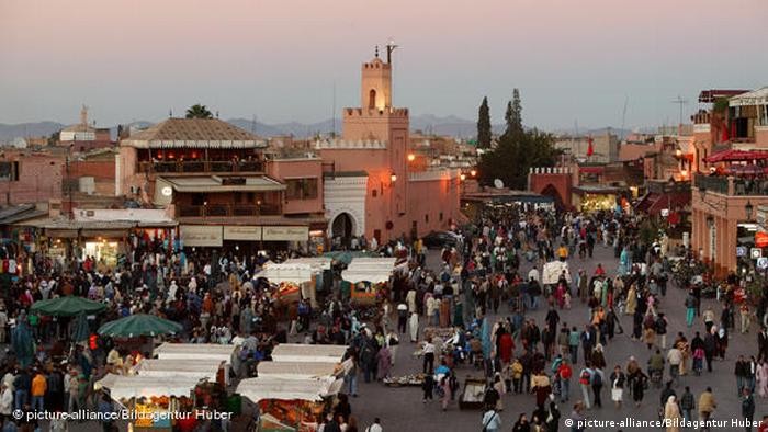 Marrakesch Marokko Djemaa el Fna Marktplatz Flash-Galerie