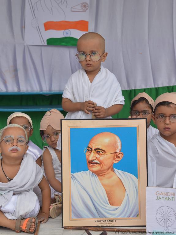 Gandhi Jayanti Activity for Kindergarten: Teach Kids The Values of Gandhiji  Through Activities