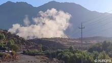 Das Lager der Demokratischen Partei Kurdistans - PDKI - in der Stadt Kuisanjaq in der Region Kurdistan im Irak wurde Ziel von IRGC-Angriffen. Auch das politische Flüchtlingslager dieser Partei, in dem die Familien, Ehefrauen und Kinder politischer Aktivisten leben und das unter der Aufsicht der UNO steht, wurde angegriffen. Auf den Bildern sind Kinder zu sehen, die die Klassenzimmer verlassen und sich in den Hügeln versteckt haben, um ihr Leben zu schützen.
Titel der Bilder: PDKI Stichworte: Iran, Teheran, PDKI, Kurdistan
Rechteeinräumung: KURDPA
Lizenz: Frei