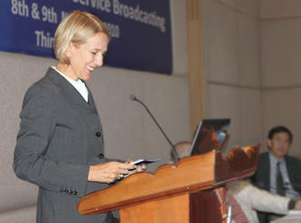 Gerda Meuer, Direktorin der DW Akademie