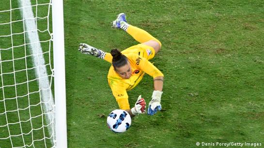 report-finds-widespread-abuse-in-us-womens-soccer-league-dw-10-04-2022