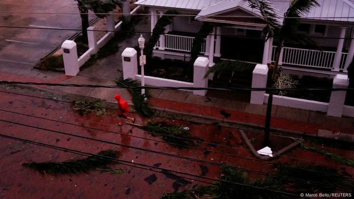 Hurricane Ian makes landfall in southwest Florida