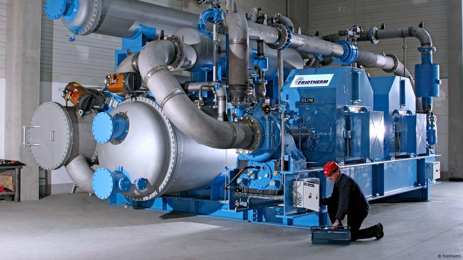 Ova velika toplotna pumpa proizvodi do 10.000 kilovat-sati toplote za mrežu daljinskog grejanja u norveškom gradiću Sandviki