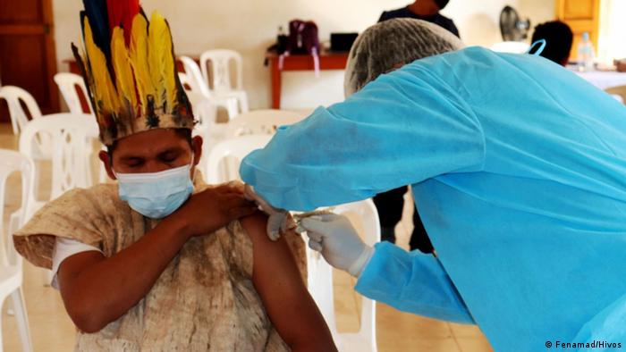 DW Akademie Projekt | Vientos Alisios | Peru | Amazonasgebiet | Erste Corona Impfung für Ureinwohner