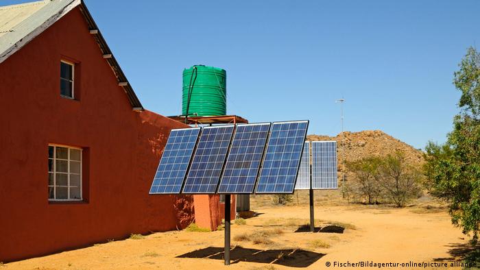 Südafrika | Solarenergie | Succulent Karoo Forschungsstation im Goegap Naturreserva