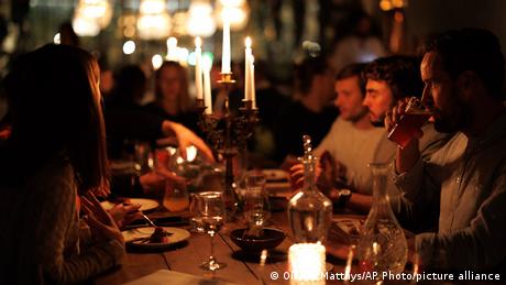 Βρυξέλλες / δείπνο με κεριά / Brasserie Surrealiste