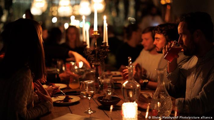 Βρυξέλλες / δείπνο με κεριά / Brasserie Surrealiste